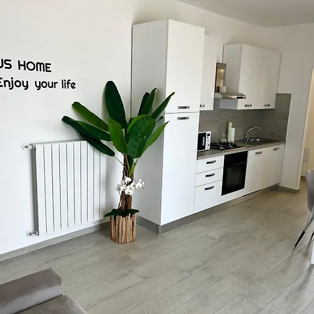 Maurushome A Casa Tua. Apartmán