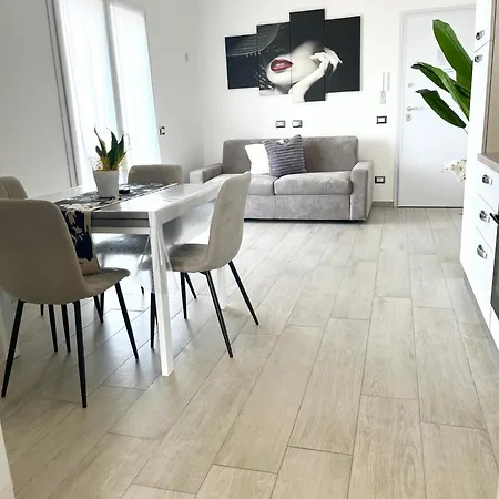 Maurushome A Casa Tua. Apartmán Fiumicino